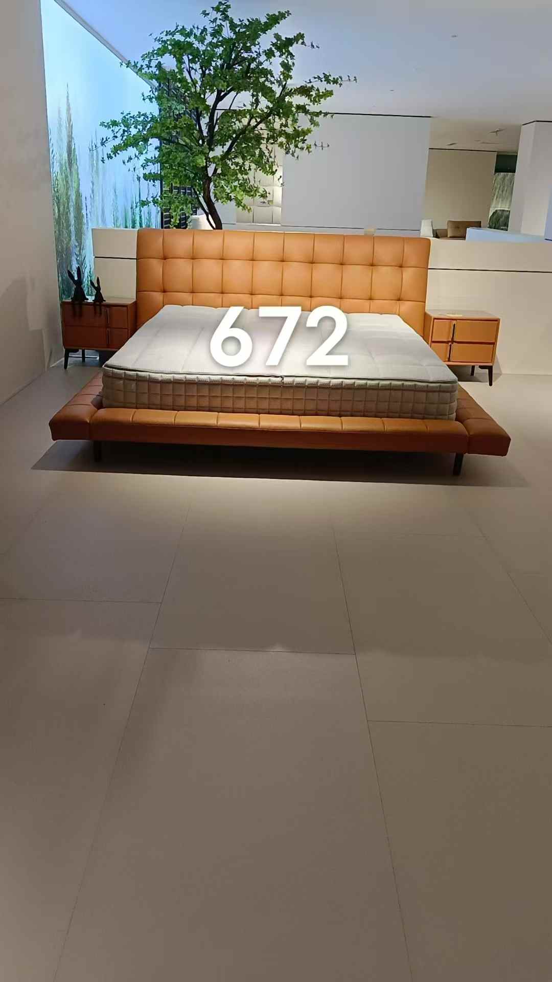 1.8*2.2软包床头，带两个床头柜