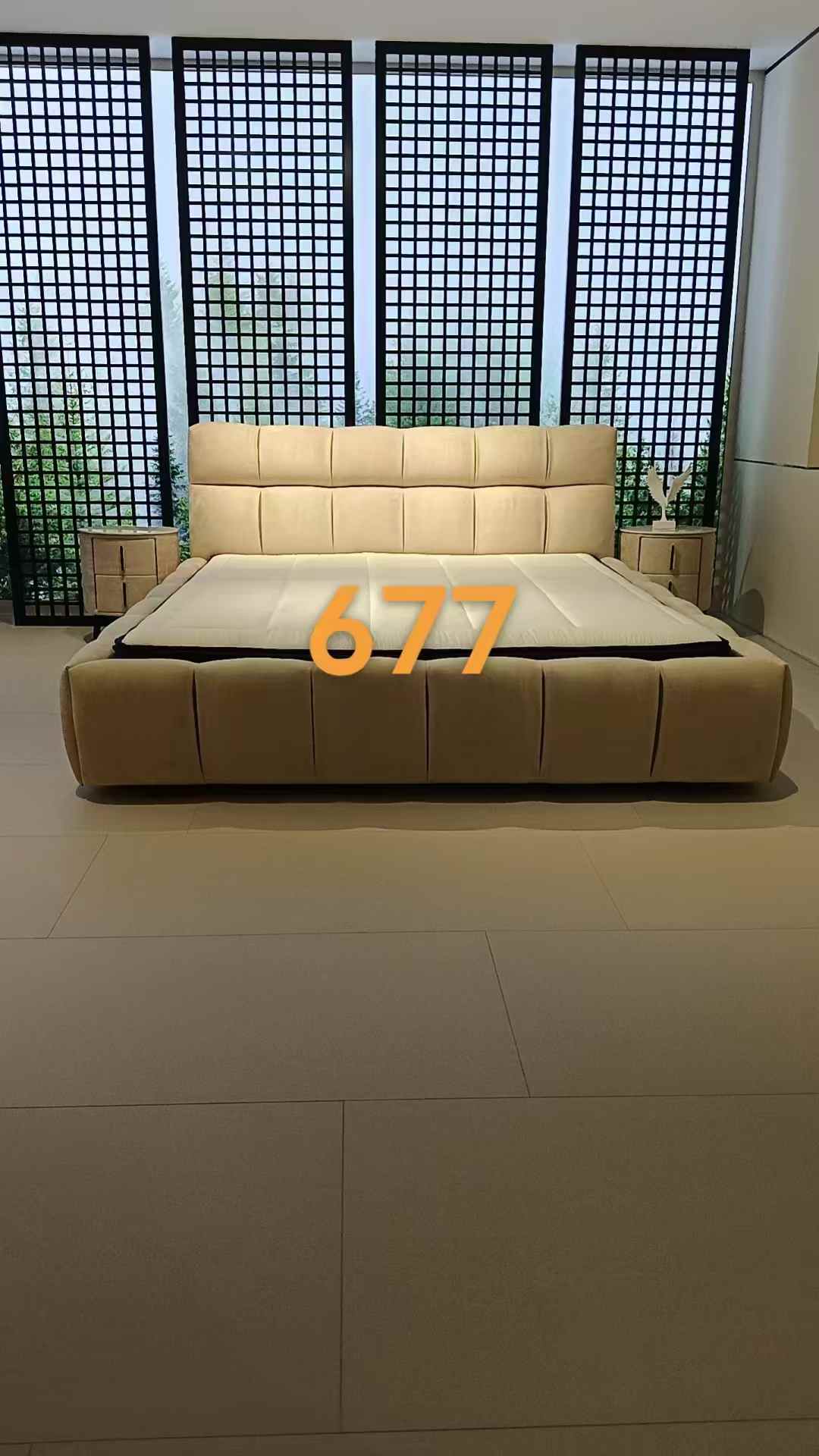 1.8*2.2软包床头，带两个床头柜